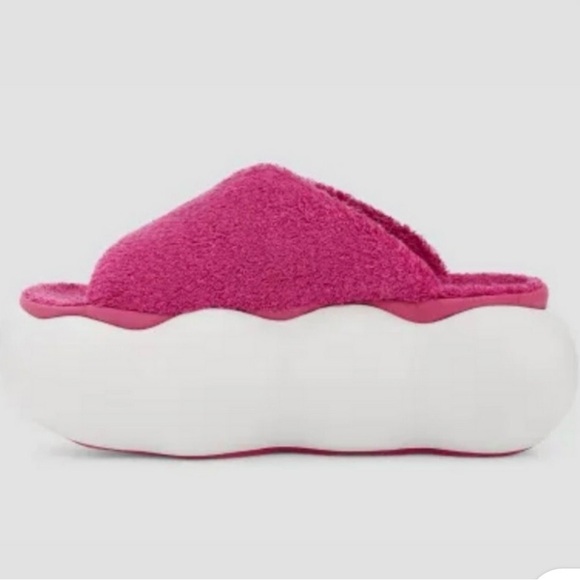 UGG Sugarcloud Slides in “ Dragon Fruit “ Fuchsia Pink Woman’s 10 | New No Box - Picture 9 of 16